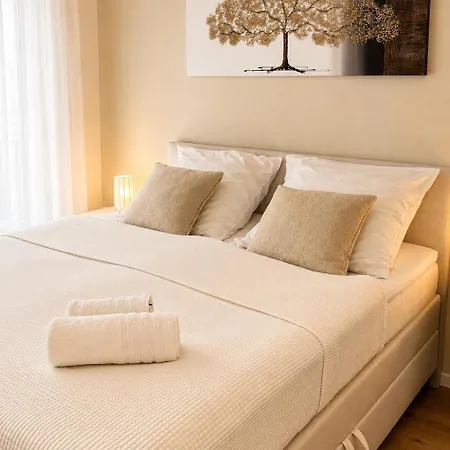 Appartement Nova Living, Balkon, Naehe Altstadt & Kostenlose Tiefgarage Würzburg