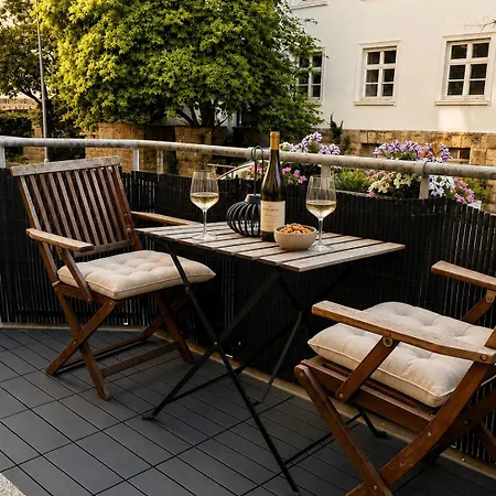 Nova Living, Balkon, Naehe Altstadt & Kostenlose Tiefgarage * Wurzburgo